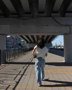 Viktoriia Lytvynenko Instagram - Я не знаю, які випробування ще чекають на нас і як вони вплинуть на моє життя. Але зараз я хочу запам'ятати себе такою!

📸 @nastya.griv 
👚 @free_krip