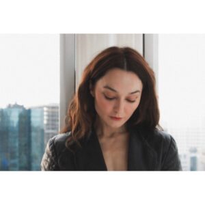 Viktoriia Lytvynenko Instagram - Мовчання має свою красу 

FOTO @nastya.griv 
MAKEUP @lebed_alyona 
HAIR @vikalange_hair_studio