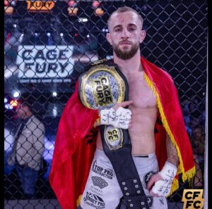 Vilson Ndregjoni Instagram - Put  God first and everything is easy? ☝🏻☝🏻 🇦🇱⚔️🇺🇸#tagcomment @contender_series_dwtcs @seanshelby @ufc ✍🏻👀