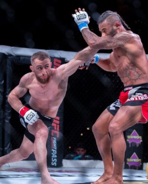 Vilson Ndregjoni Instagram - I’m ready to show I belong to fight the best in the world 🌎 Whatever Whatever God has planned for me, thank you all for support and believe on me 🙏🏻 #next UFC  #inshallah  Faleminderit te gjithve nga zemra 🙏🏻 🇦🇱⛓️🇺🇸