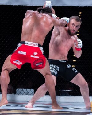 Vilson Ndregjoni Instagram - I’m ready to show I belong to fight the best in the world 🌎 Whatever Whatever God has planned for me, thank you all for support and believe on me 🙏🏻 #next UFC  #inshallah  Faleminderit te gjithve nga zemra 🙏🏻 🇦🇱⛓️🇺🇸