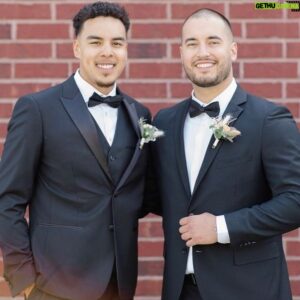 Vincent Beauregard Instagram - @melanie.cienfuegos & @cookieecooks__ ‘s wedding 🎉💍

Love you guys 🙌🏼💛