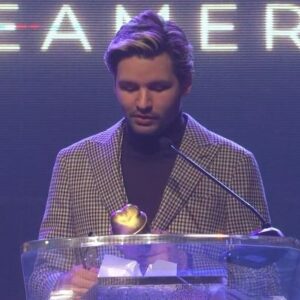 Vincent Cyr Instagram - I’m so stupid sometimes. Thanks everyone