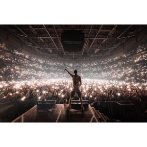 Vincent Stein Instagram - Wenn ich nicht dabei gewesen wäre, würde ich’s nicht glauben! Danke an alle, die gerade auf unsere Tour kommen. Es ist einfach unglaublich❤️