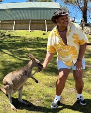 Vinegar Strokes Instagram - A complete dream come true to meet and feed some real life kangaroos in Tasmania! They were so tame and unbothered about meeting us! They just rolled over for a good rub! 😍🦘 #goodlife