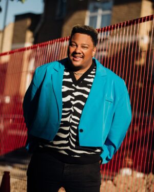 Vinegar Strokes Instagram - Jus’ out n a-bou’ ‘aving a bubble bath in Souf Landon init bruv! 

Translation: just out and about having a laugh and good times in South London, isn’t that right friend! 

📸: @garconjon 
👗: mostly @asos_man @asos @boohoomanofficial 

#presenter #host #faceof #pics #fun #personality #dreamer #gogetter #leopard #london #southlondon #pose #work #fashion #manfashion #lgbt #gayman #daddy