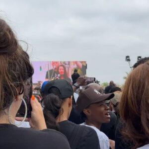 Vinessa Shaw Instagram - Yesterday felt like history in the making. At the @sagaftra rally which began with a march from one entertainment studio to another, ended with impassioned speeches by our union president and @sagaftra @wga members including @naacp! I feel honored to be standing with my union who are on the frontlines inspiring other laborers in completely different businesses to fight for their rights! We have been told for decades by the conglomerates to be silent and just appreciate what we have, which is currently an unfair share. It’s time to see this fight from a humanistic standpoint.  #amptp, it’s time to see the light. Open your eyes to see who makes you what you are. It’s the people, the creatives. We are not backing down. #sagaftrastrong #sagaftrastrike