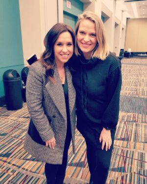 Vinessa Shaw Instagram - More #bts shenanigans from this weekend! Seeing old friends @thereallacey and fangirling at @therealtboz and @therealchilli @mrchristopherlloyd @lea_thompson 😱Thanks to everyone who came out! We loved spending time with you and rekindling the (black) flame! 🕯