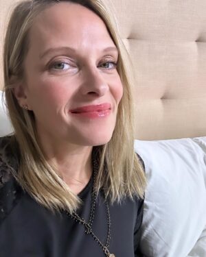 Vinessa Shaw Instagram - When you think you’re all cool. And then you smile! 🤦‍♀️ No, this vegan did not eat something rare!