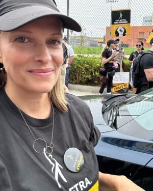 Vinessa Shaw Instagram - Yesterday felt like history in the making. At the @sagaftra rally which began with a march from one entertainment studio to another, ended with impassioned speeches by our union president and @sagaftra @wga members including @naacp! I feel honored to be standing with my union who are on the frontlines inspiring other laborers in completely different businesses to fight for their rights! We have been told for decades by the conglomerates to be silent and just appreciate what we have, which is currently an unfair share. It’s time to see this fight from a humanistic standpoint.  #amptp, it’s time to see the light. Open your eyes to see who makes you what you are. It’s the people, the creatives. We are not backing down. #sagaftrastrong #sagaftrastrike
