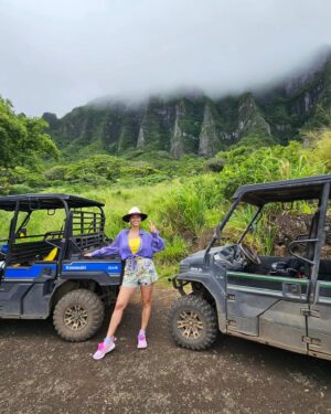 Vinessa Vidotto Instagram - Funnest day on the island! 🦖⛰️🦕