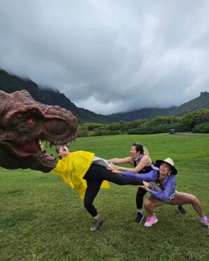 Vinessa Vidotto Instagram - Funnest day on the island! 🦖⛰️🦕