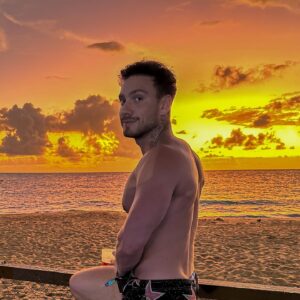 Vini Büttel Instagram - Aquele nascer do sol que fica na memória♥️🌞