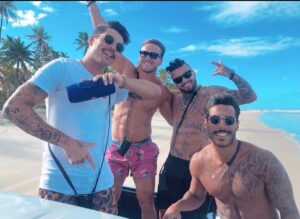Vini Büttel Instagram - TBTesão dessa experiência que levarei para a vida🙏🏻