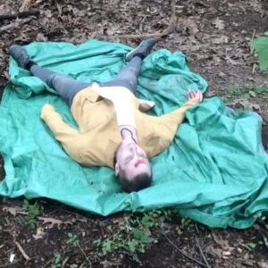 Vinnie Jones Instagram - I had to bury this fella and get out of dodge.. full episode this Thursday on @nbclawandorder @nbc 🤦‍♂️

#organizedcrime #lawandorder #NewYork