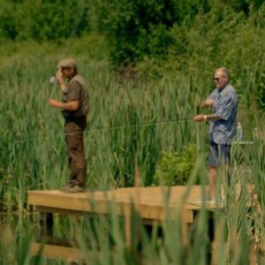Vinnie Jones Instagram - Football Legends @paul_gascoigne8 and @thevinniejones have a heart to heart while fly fishing 🎣 

Stream #VinnieJonesInTheCountry now on discovery 