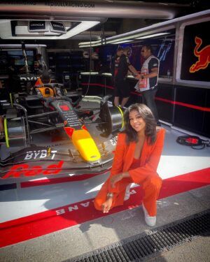 Virginie Philippot Instagram - @redbullracing 🧡

#f1 #grandprix #racing #gp #formule1 #fia #car #cars #racingcar #redbull #redbullracing #2022
