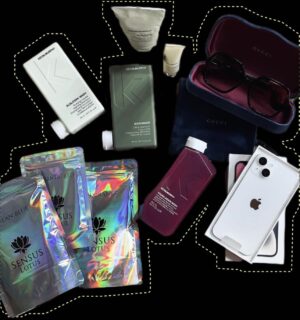 Virginie Philippot Instagram - ☀️🌈 WIN WIN WIN 🌈☀️ 

Deze keer GEVEN we een Iphone 14 starlight  WIT ✨ t.w.v €750 weg,
De volledige sp.a lijn van Kevin Murphy t.w.v €259 , een SPLINTER NIEUWE GUCCI zonnebril t.w.v €350 🕶️ & een Pakket van Sensus Lotus om jezelf helemaal te verwennen ! 💎🫧 

Wat moet je hiervoor doen? 
- Je hoeft alleen maar ALLE  accounts te volgen die @gangsandbrands volgt ❣️
- Tag zoveel mogelijk vrienden onder deze foto! 
- Vergroot je kans: zet de giveaway in je verhaal 🍀📖

De winnaars worden op 7/07 bekend gemaakt op onze story! 
Heel Veel Succes iedereen ❤️ 

Hou wel rekening dat er veel valse accounts worden aangemaakt die vragen om je gegevens! Niet doen dus! @gangsandbrands is ons enige echte account! 💝