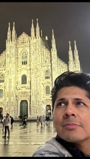 Vishal Malhotra Instagram - Traveling the world and making new friends with beautiful people is a blessing I’m so grateful for.