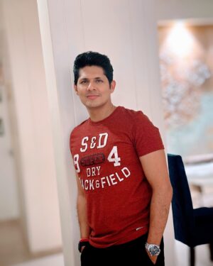 Vishal Malhotra Instagram - Jumping into the trend .. Picture of me when I was 21