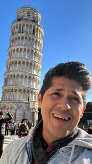 Vishal Malhotra Instagram - Watch till the end 
Really craving a Pizza in Italy. So I asked a local Italian for the pizza and this is what happened!!!