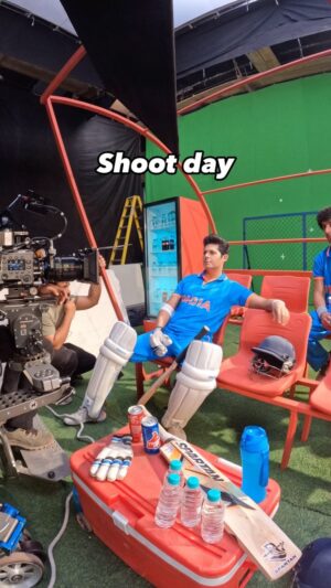 Vishal Malhotra Instagram - Today I became a cricketer. 
#ipl