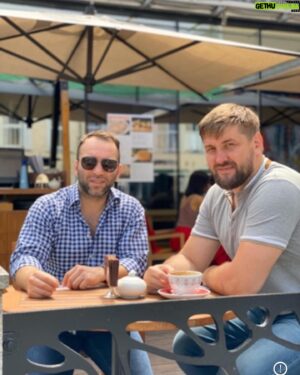 Vitaly Minakov Instagram - Быть человеком — это значит не ограничиваться тем, что ты есть, это значит всегда выходить за пределы самого человека. (Виктор Франкл)
Энергия, желание идти вперед, способность принимать вызовы и их преодолевать, объединять вокруг себя, правильно оценивать риски и главное хотеть и уметь созидать это то, что определяет по-настоящему талантливого и успешного человека. Камил, ты именно такой человек. Пусть тебе жизненной энергии хватит на все твои правильные дела! С Днем Рождения!