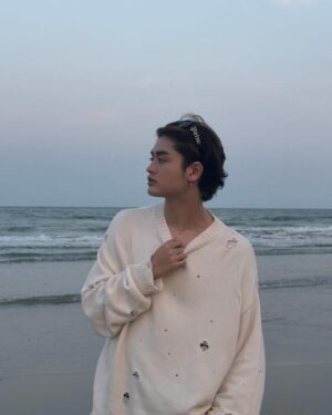 Vitchapol Somkid Instagram - 𝘛𝘩𝘦 𝘣𝘦𝘴𝘵 𝘥𝘢𝘺𝘴 𝘢𝘳𝘦 𝘴𝘦𝘢 𝘥𝘢𝘺𝘴.
