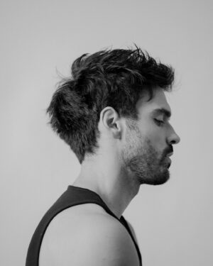 Vítor Silva Costa Instagram - Fotografias a preto e branco da @_joanalinda_
