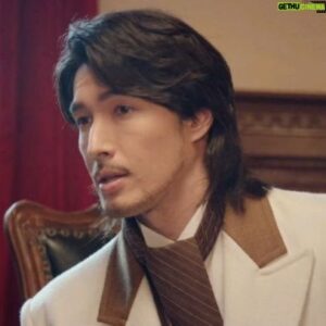 Vivian Dawson Instagram - From my most recent drama, 旗袍美探. U can't really tell this character's a serial killer right? Goes to show, u can never judge a book by its cover 😈

#旗袍美探 #cdrama #actor
