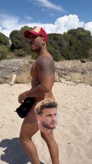 Vivian Grimigni Instagram - Bon, aujourd’hui je suis allé tester une plage nudiste, je vous avoue que j’étais un peu gêné
De me retrouver flûte à l’air face, a d’autres flûtes 
😅
pour les intéressés, c’est à Porticcio juste derrière la tour
Fais attention, il y a souvent des parties de mouton là-bas 😂