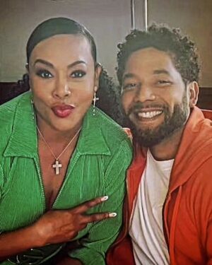 Vivica A. Fox Instagram - TGIF Dawlings! Please join me in wishing my HANDSOME Nephew @jussiesmollett & DIRECTOR of our NEW film @thelostholliday A HAPPY BLESSED BIRTHDAY! Jussie I've known u since u were 7yrs old so we go back like kool-aid! 🤣 I LUV U & YA FAMILY TONS! So on behalf of myself & ya ENTIRE @thelostholliday family we wish u the HAPPIEST BIRTHDAY! SO GOOD TO SEE YA SMILING! 🥰 #LifeIsGood #GodIsGood #Blessed #Respect #GurlPower #VivicaFoxHair #TeamVivica #TeamFox #MyGrindDontStop #LegitimateCareers #BossMoves #LoveWins #FILMLIFE #Director #Actors #Producers #ClassicBadChicks 🔥🖤💖🫅🏾👸🏾🎬 🎉🎂🥂🔥