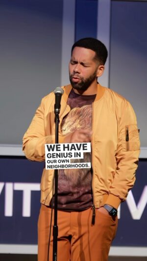 Vladimir Caamaño Instagram - Genius in our own Neighborhoods. #genius #dad #garbagebags #homedepot #lowes #hardware #standupcomedy #batman #dccomics
