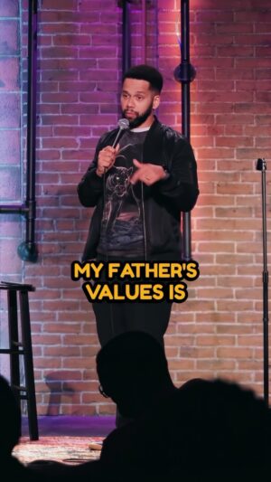 Vladimir Caamaño Instagram - Pride and work. No matter where we come from, we have something to be proud of. Let’s make some noise if you come from a good home and remember to stay busy! #work #dads #keychain #dominicanspride #dominicanfamily #dominicanlove #makesomenoise #hookahlife #tvandbeyond #orgullodominicano