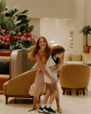 Vladimir Presnyakov Jr. Instagram - Спасибо большое @rixosradamis за невероятные дни , впечатления и эмоции ❤️
И спасибо большое @irynamaritan за чудесные фотографии, сделанные просто за 5 минут 👍🏻.
И спасибо моей подруге @karinazvereva_travel за организацию путешествия 🤍