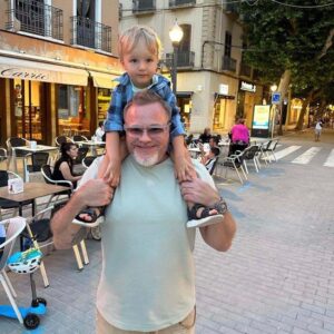 Vladimir Presnyakov Jr. Instagram - Ванюша, Ванечка, любимый сыночек, поздравляю тебя с днем рождения! Хочу, чтобы ты рос счастливым и, самое главное, добрым человеком! Твой папа