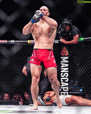 Volkan Oezdemir Instagram - JOB DONE. ✔️

KO in the first round against Jonnhy Walker. 

I want someone from the top 3 as soon as possible. 

Thank you everyone! 🌋

#NoTime 
#UFCSaudiArabia