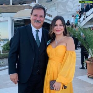 Volkan Severcan Instagram - Benim biricik kızım, canım, her şeyim, bir tanem, MELİSİM; 
DOĞUM GÜNÜN KUTLU OLSUN…
Huzurlu, keyifli, sağlıklı, çok mutlu, eğlenceli, bol kazançlı ve daha bir çok güzellikle bezenmiş harika yaşlar diliyorum… @melissevercanyavuz @mmugesevercan 
🎂💐🙏👏🧿♥️🍾🥂🎉🎉🎉🎉🎉🎉🎉🎉🎉🎉🎉🎉🎉🎉