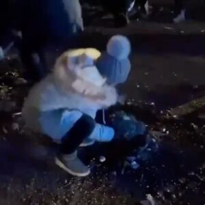 Volodymyr Ostapchuk Instagram - A girl is helping to sweep the debris from missiles launched on a condo in Dnipro city, Ukraine 

Who are they trying to take down?