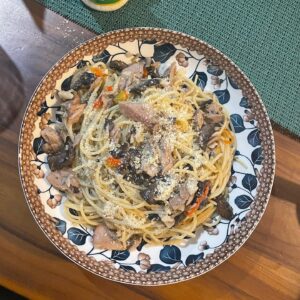 Wafda Saifan Lubis Instagram - Dear ibu yg masakan nya paling enak sedunia lebih enak dari chef renata… boleh beli motor?