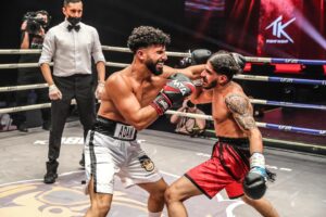 Walid Muhsein Instagram - HAMDALLAH 🤲🏽 GOD IS GREAT! 💪🏽

Thank you @koko_swap @tkfightnight @tam_khan @tkmmafit