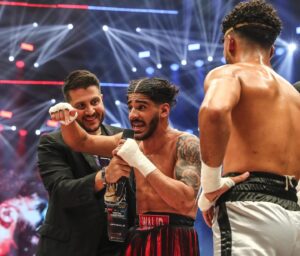 Walid Muhsein Instagram - Death stare 🦁🦈

@tkfightnight @tkmmafit @koko_swap @tam_khan