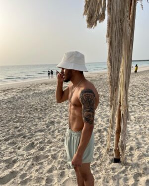 Walid Muhsein Instagram - 🐚☀️🌊