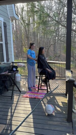 Walker Hayes Instagram - ✂️ 😂😂❤️ haircut stuff from @thehaircutbox 👊