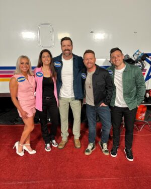 Walker Hayes Instagram - Family Freaking Fued @familyfeudabc @flick_ofthe_riss @rcarlton22 @shanemcanally ❤️❤️