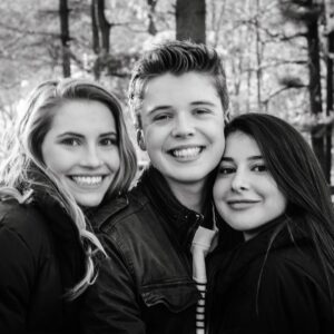 Wallis Currie-Wood Instagram - I'll miss my fam for the next few months. Thanks everyone for a wonderful first two seasons! @kathrine_herzer @evanroeofficial @madamsecretarycbs 
Photo by @linnetteintransit 📸
