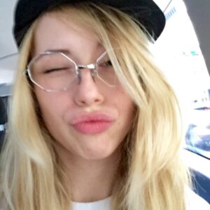 Wallis Currie-Wood Instagram - Hi, my name is Geoffrey Arend