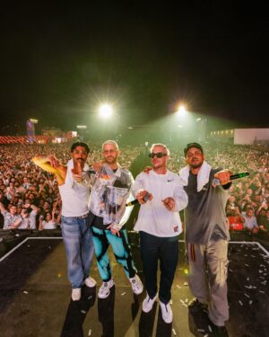 Walshy Fire Instagram - Greatest show on Earth = @majorlazer 

🇦🇪@untoldfestivaldubai 🙏🏽 #untoldfestival 
🇮🇳 @vh1supersonic 🙏🏽 #vh1supersonic 

Pics/Vids go crazy @_cvpl_ 🔥👑