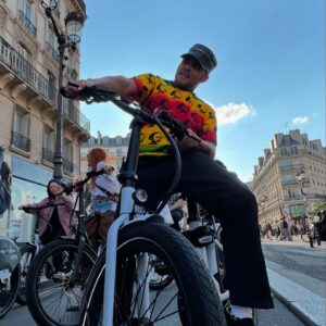 Walshy Fire Instagram - Paris Fashion Week. @voguefrance 

#badman in #paris 
Starring: 
@anitta 
@marinamorena83 
@diplo 
@badbunnypr 
@ayanakamura_officiel 
@patmcgrathreal 
@kalash972 
@djruckusofficial 
@tydollasign 
@majorlazer 
📸. @_cvpl_ 

Sorry for the #latepost