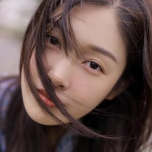 Wang Shuang Instagram - 超久没上ins了，账号密码终于找回来了。清理了一下。然后发一组照片吧。🥰🥰
